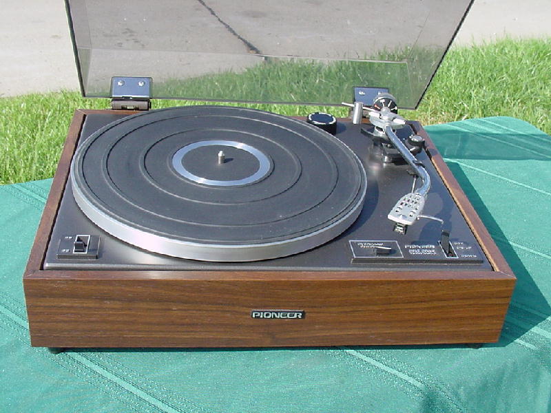 Pioneer PL-112 (I think)