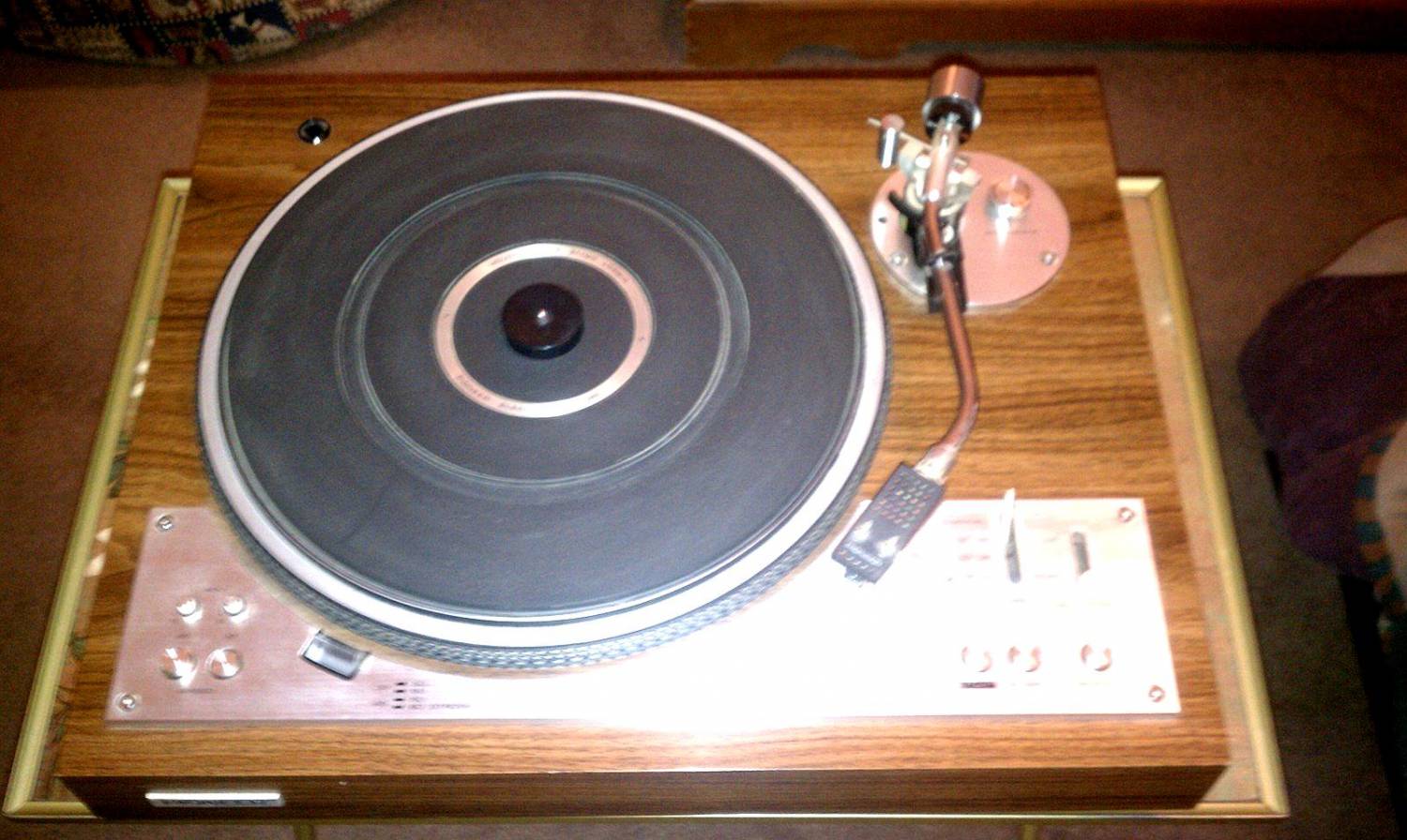 PIONEER PL-530 DIRECT DRIVE TURNTABLE