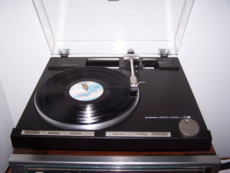 Pioneer PL-L1000