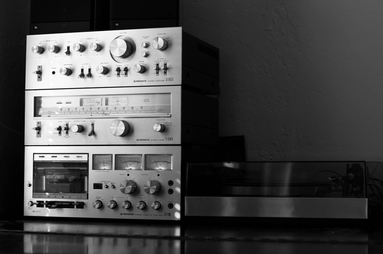 pioneer stereo