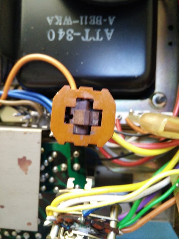 Plastic gasket back in place