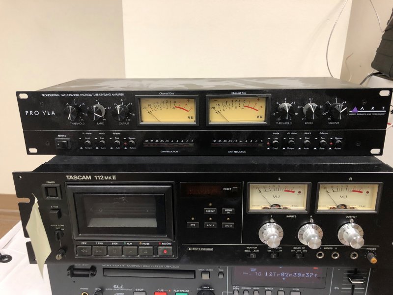 RadioStationDumpPilePic5