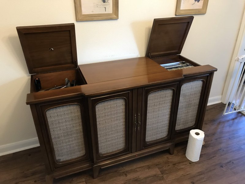 RCA victor Console id help