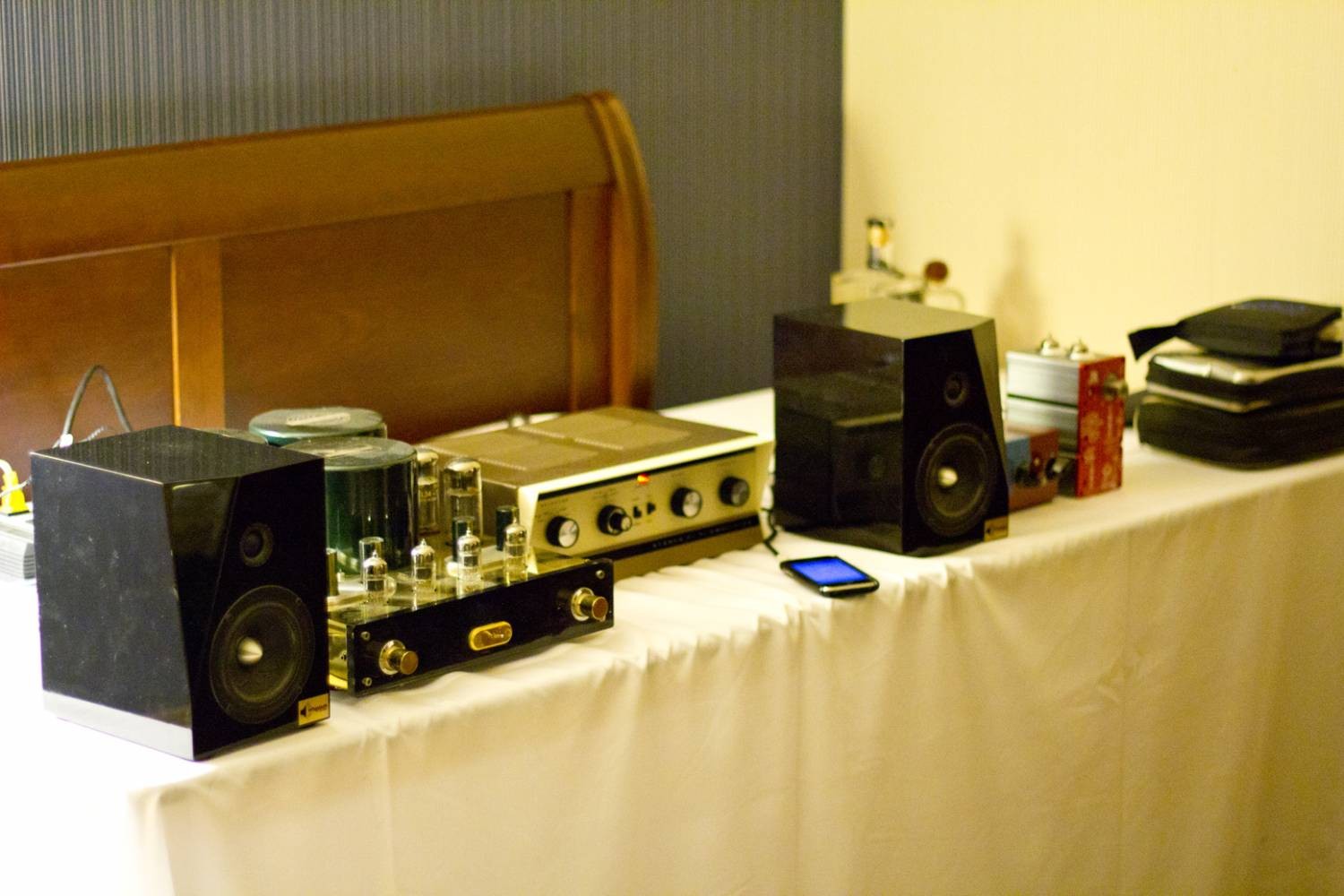 Room: AK Members Erkenbrand42 & Tube-it