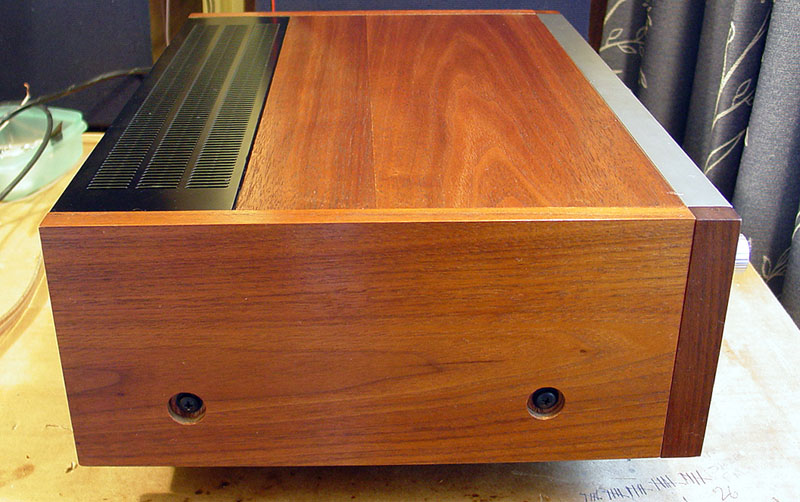 SA-9100 Right View