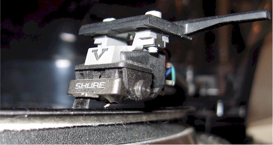 Shure Type V15 V-MR Brush down front