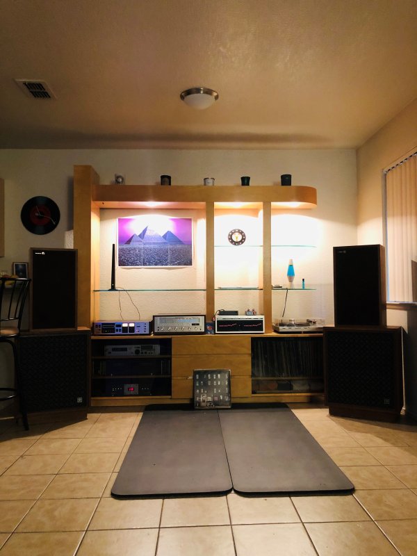 Small Listening Space Pic 1.jpg
