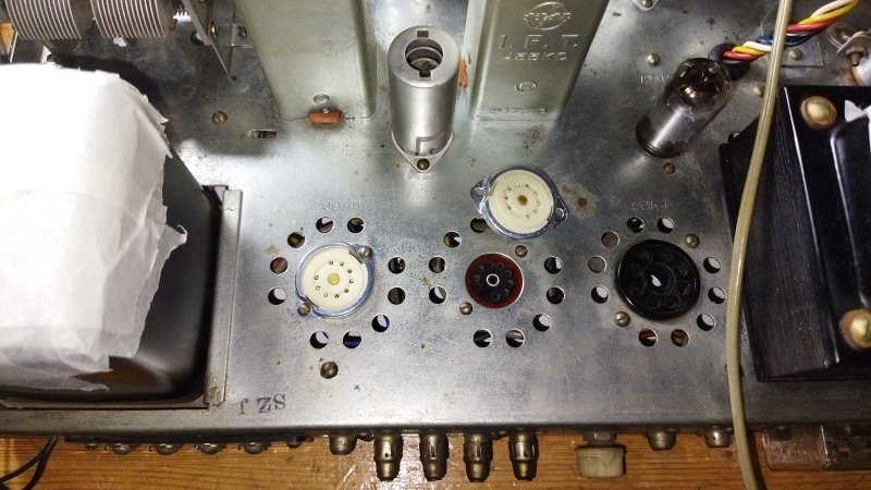 Soviet_socket1.jpg