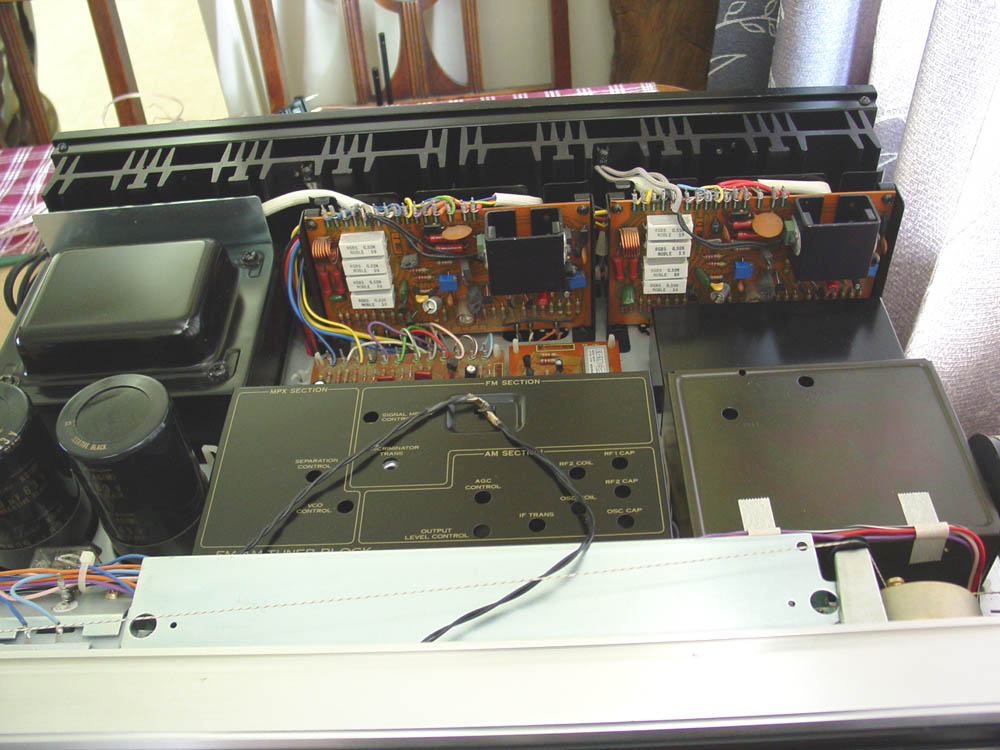SX-1010 innards