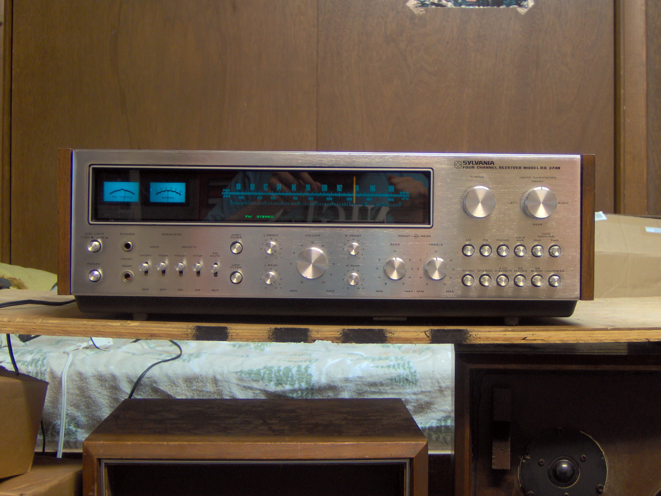 Sylvania RQ-3748