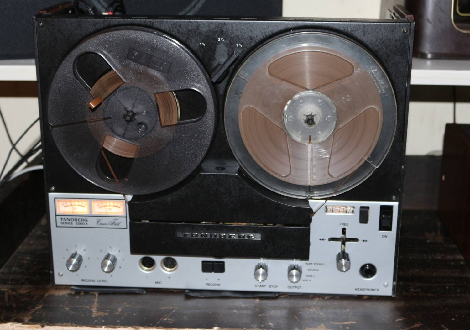 Tandberg Series 3000X