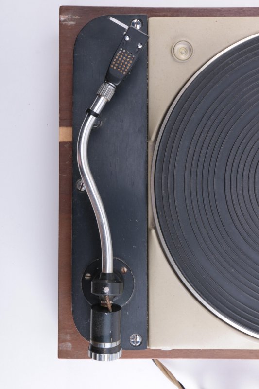 Thorens4