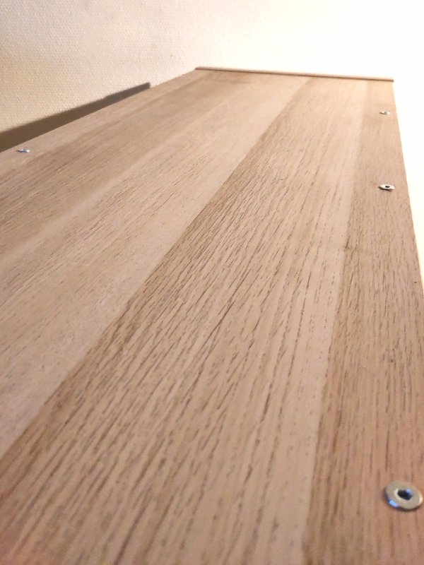 Top frame panel, added screws