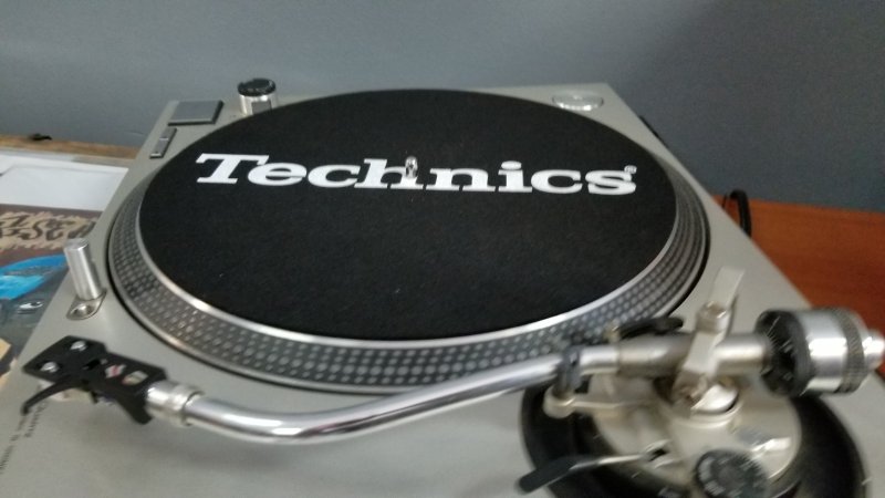 Touched Up Technics 1200