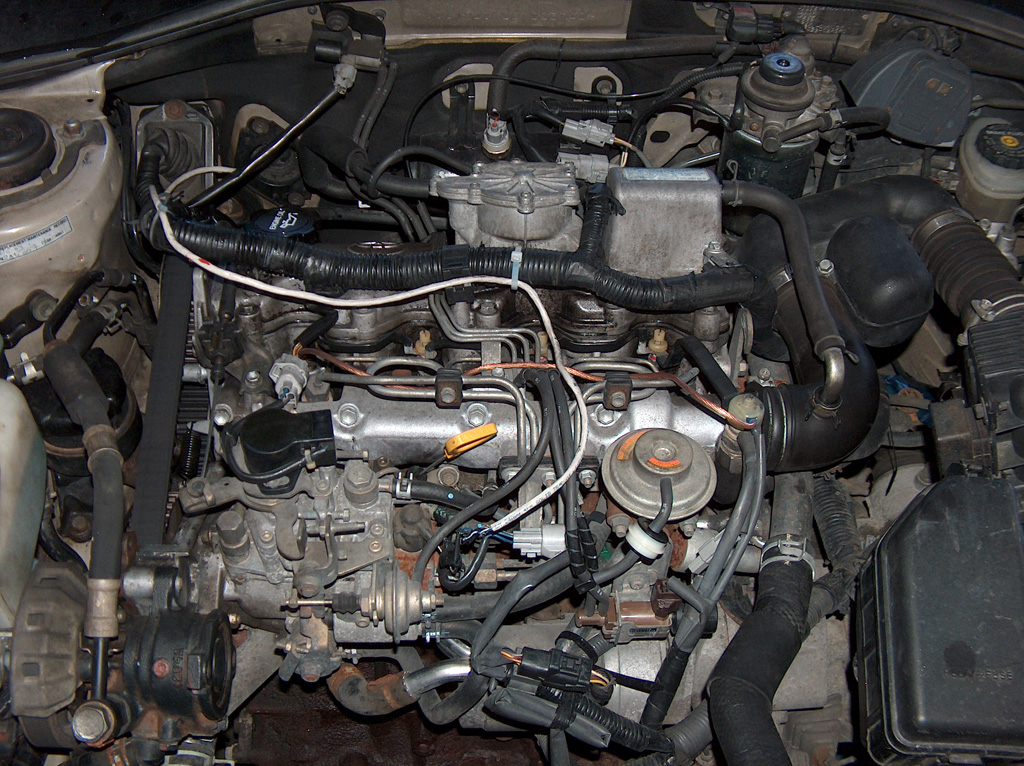 Toyota 2C diesel engine