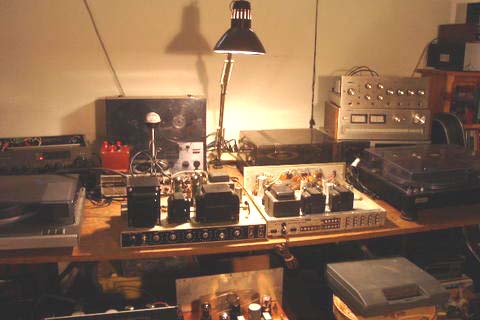 Traynor YBA-1A vs. Eico ST-40