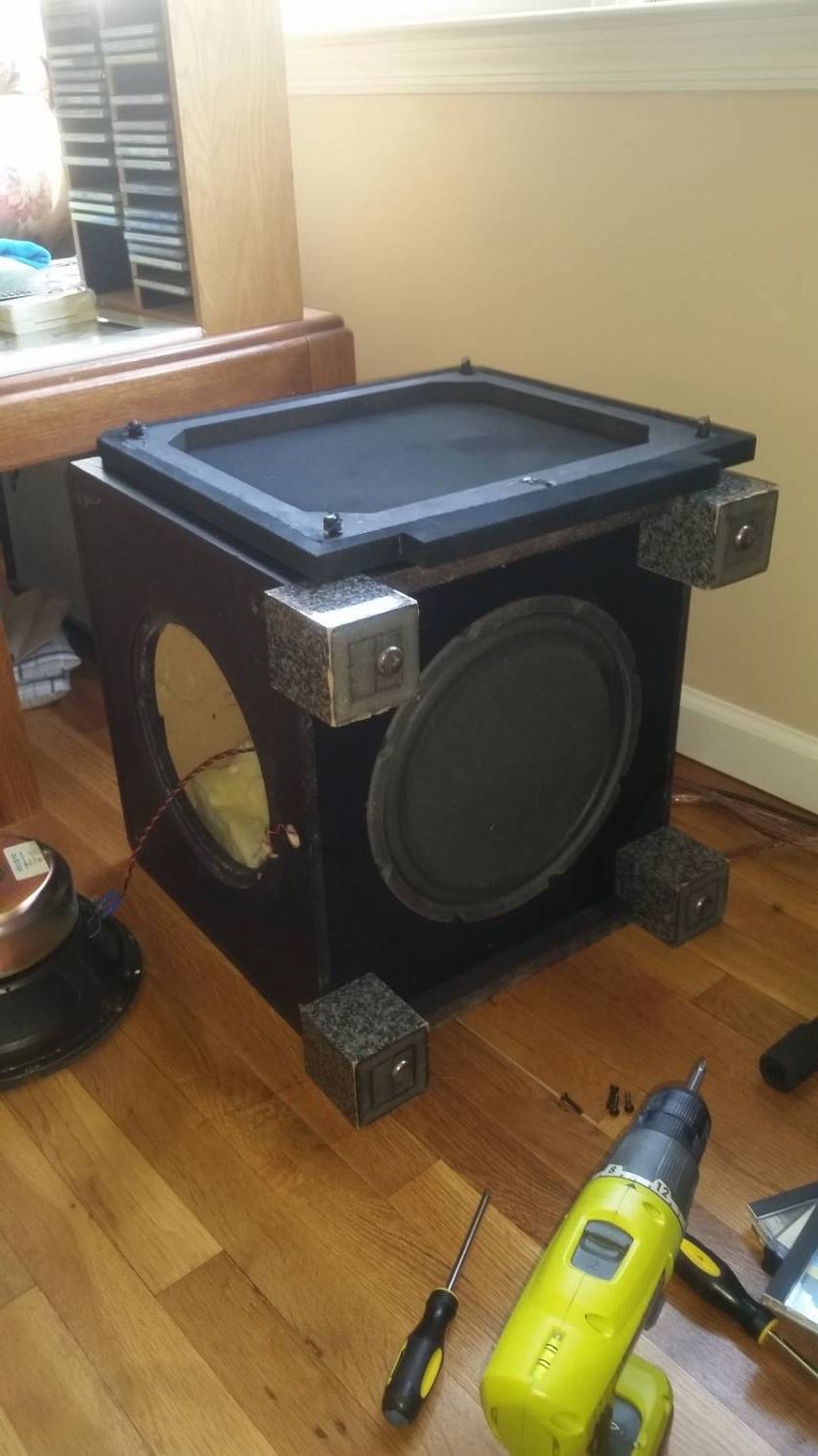 Velodyne V1012-B