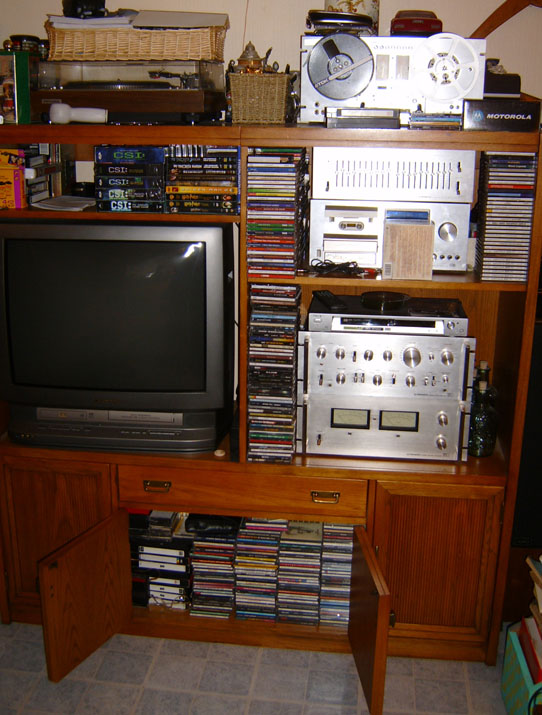 Vintage Pioneer 70's Gear