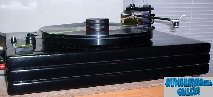 Well Tempered Classic Turntable