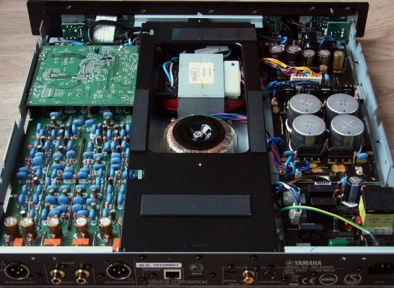 Yamaha NP-S2000