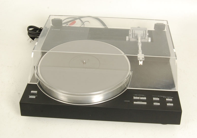 Yamaha Turntable