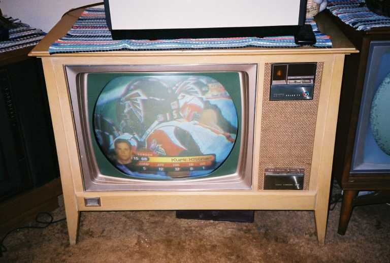 Zenith round color w/space command